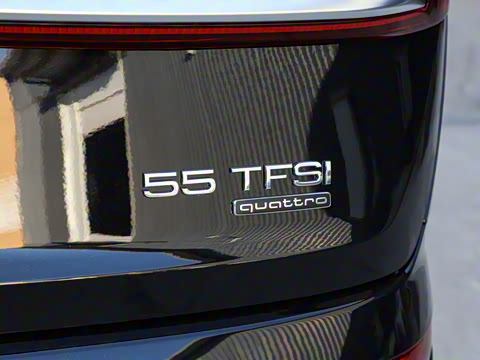 2021�� 55 TFSI quattro S line�����