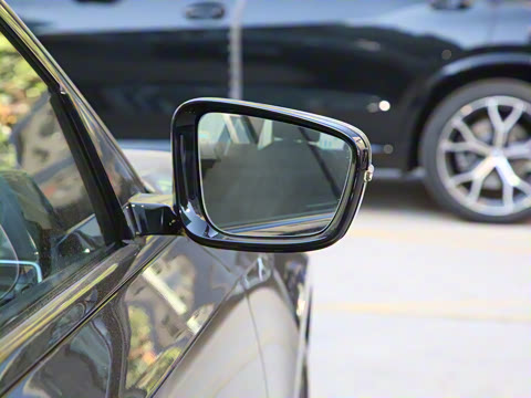 2024�� eDrive 40 L ��ҹ��װ