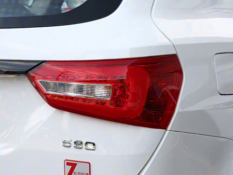 2021�� ���ǰ� 1.8L �ֶ���Ӣ��