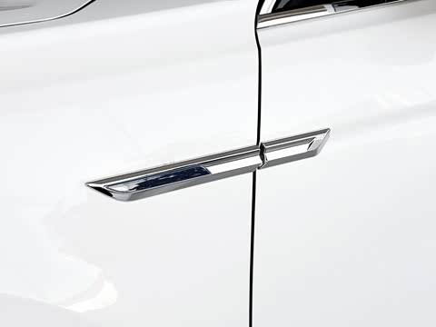 2017�� �Ͻ��� 1.5T �ֶ�®ɽ��