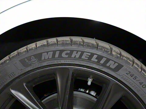 2021�� 28T ������