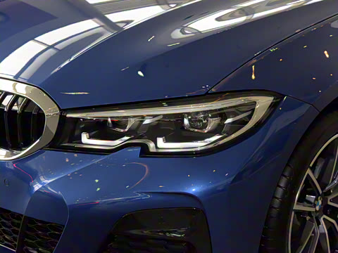 2021�� �Ŀ�� 320Li M�˶���װ