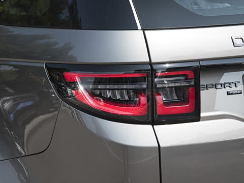 2022�� �Ŀ� 249PS R-Dynamic S ���ܰ� 5��