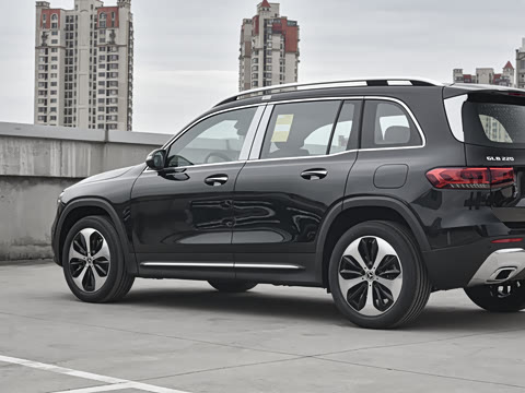 2023�� GLB 220 ʱ����