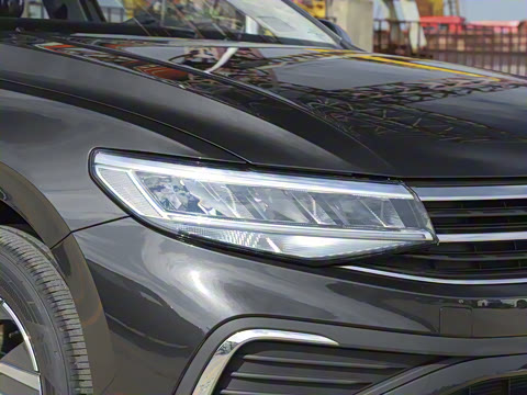 2025�� �Ŀ� 280TSI DSG���а�