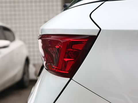 2020�� 1.5T �ֶ����ɰ� 5��