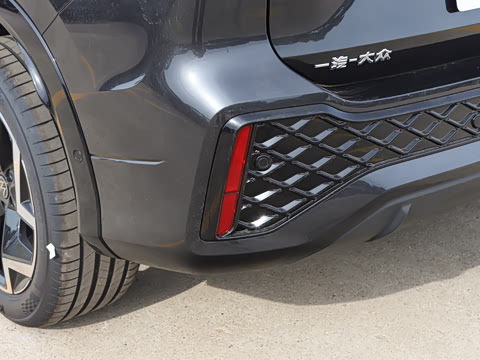 2025�� ̽��L 380TSI ��������