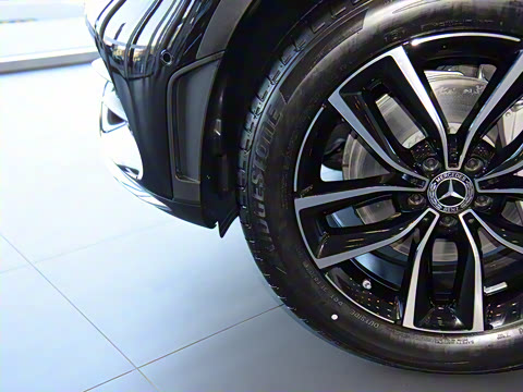 2022�� �Ŀ� GLC 300 L 4MATIC ������