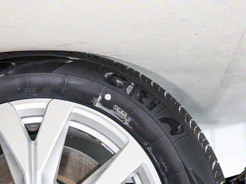 2025�� 1.6T �����