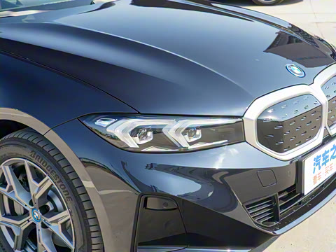 2022�� eDrive 35 L