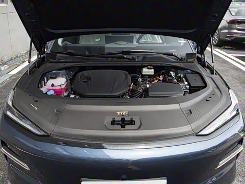 2025�� 130km EM-i ������