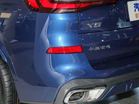 2022�� xDrive 40Li M�˶���װ