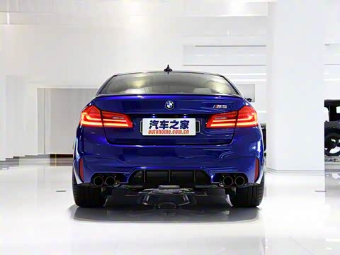 2018�� M5