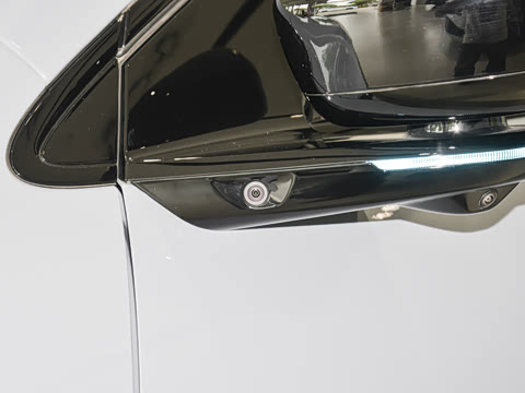 2025�� 702 �������� Max