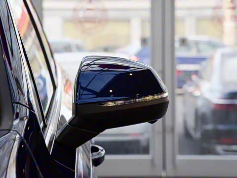 2020�� 45 TFSI quattro ����ר����