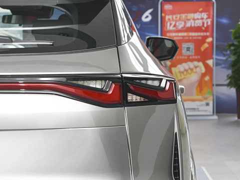 2022�� ���� 1.5T DCT������