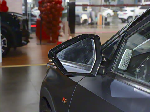 2023�� Ӱ�� 270T R-STYLE��