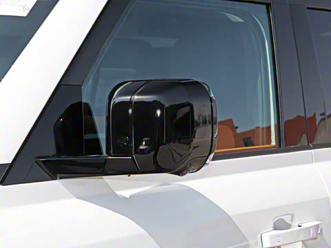 2023�� 110 3.0T P400 X-DYNAMIC HSE