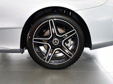 2022�� �Ŀ� C 260 ���ܳ�