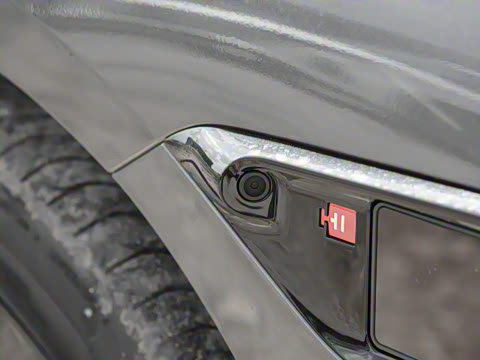 2025�� �Ŀ� Ultra���̰�