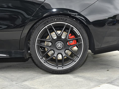 2025�� AMG CLA 45 S 4MATIC+