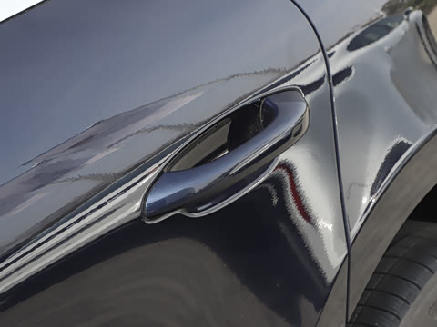 2022�� Macan 2.0T