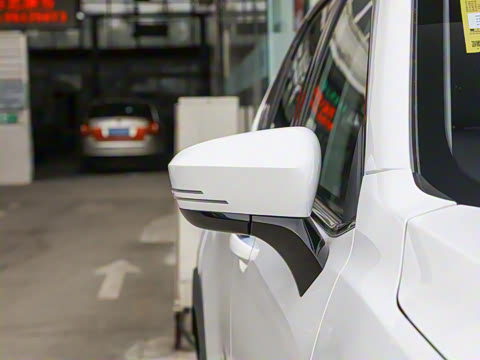 2022�� 1.5TCI-DHT 105KM�����а�