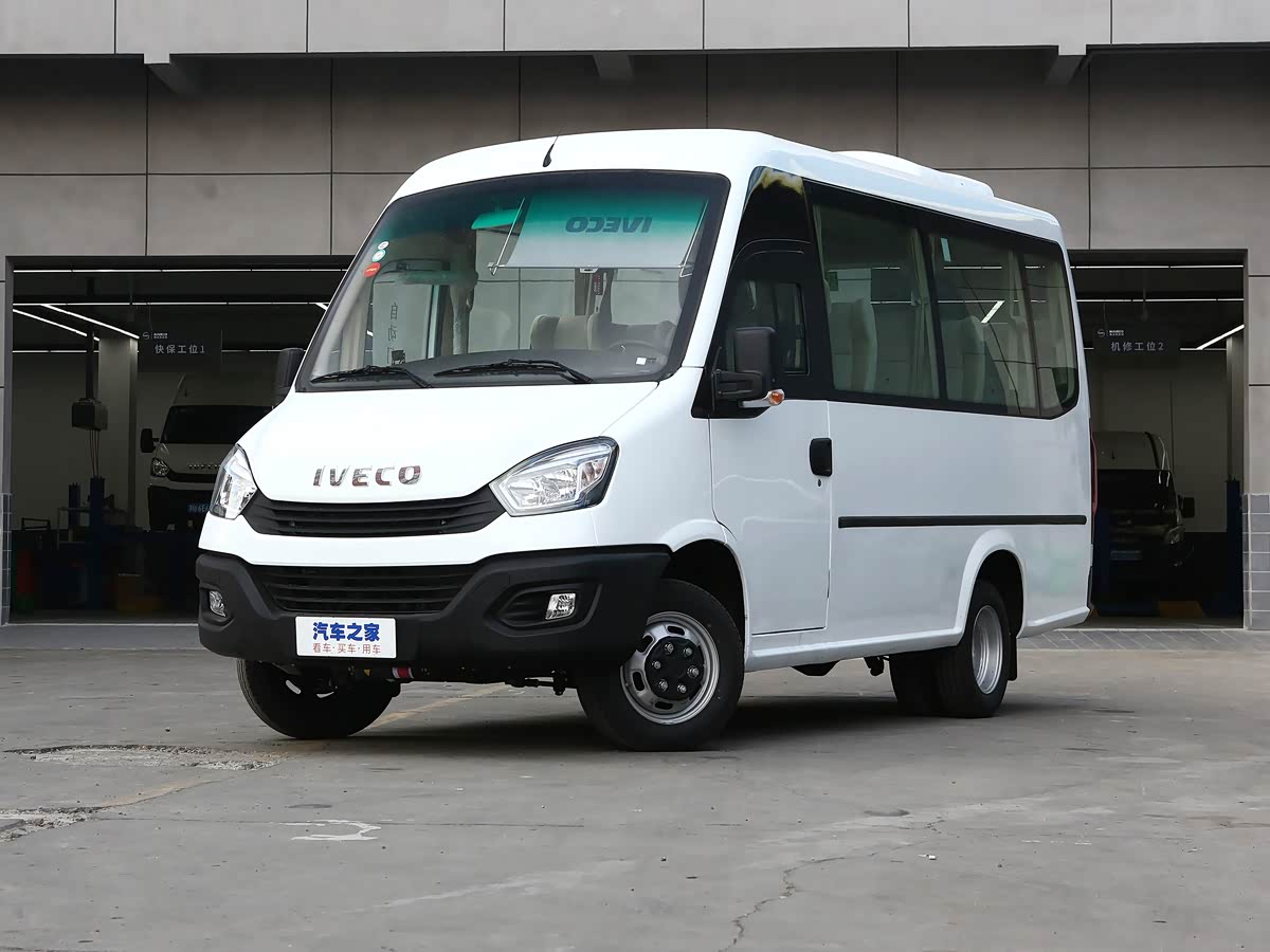 Iveco Series 6706