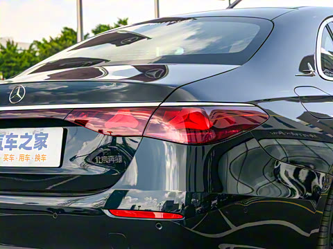 2025�� �Ŀ� E 300 L ʱ����