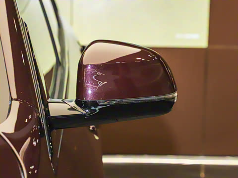 2024�� xDrive40i ������M�˶���װ