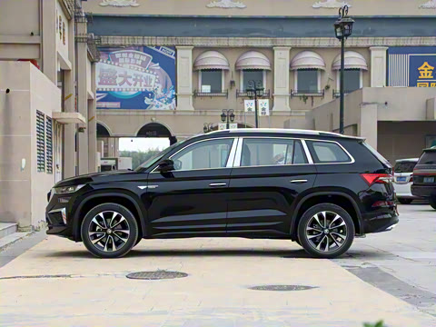 2023�� TSI330 7������������