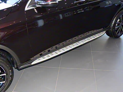 2022�� �Ŀ� GLC 300 L 4MATIC ������