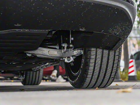 2022�� 525S 175kW