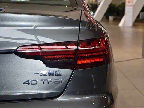 2022�� 40 TFSI ʱ�ж�����