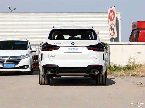 宝马x3现车颜色充足价格优惠首付10w带回家