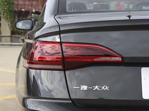 2025�� �Ŀ� 280TSI DSG���а�