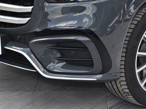 2025�� GLS 450 4MATIC ������