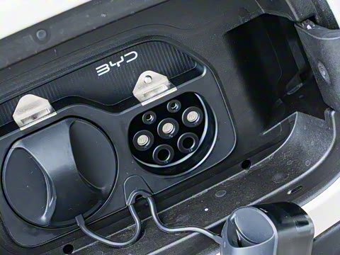 2025�� �Ǽݰ� 405km ���ڰ�