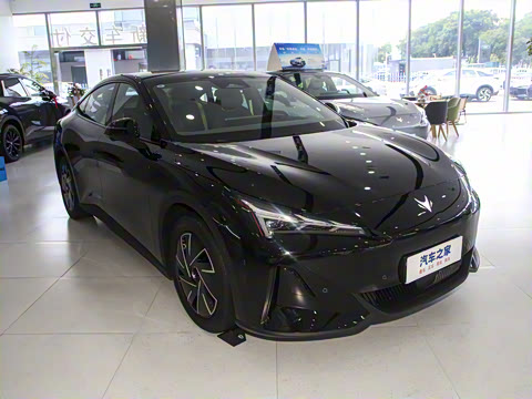 2025�� 560PRO 185kW