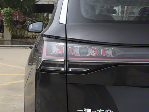 2025�� �Ŀ� ������ 330TSI