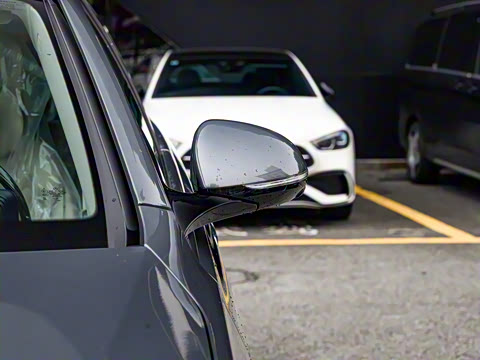 2025�� �Ŀ� S 480 4MATIC