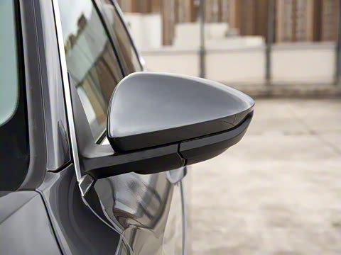 2021�� 50 quattro ������