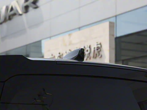 2023�� 110 3.0T P400 X-DYNAMIC HSE