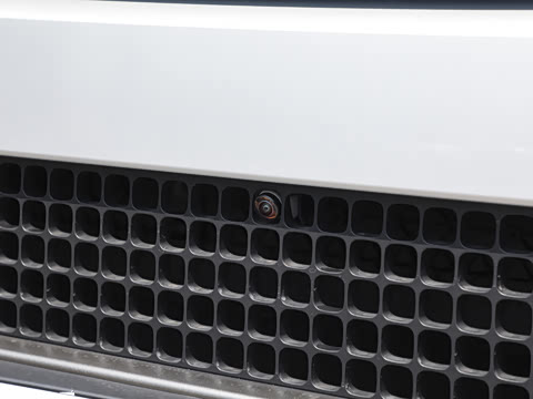 2023�� 110 3.0T P400 X-DYNAMIC HSE