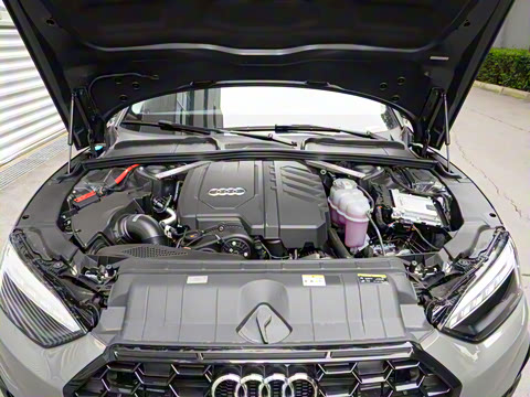 2025�� Sportback ��ذ� 40 TFSI ʱ�ж�����