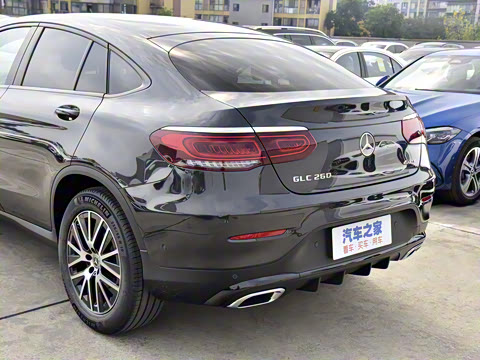 2023�� GLC 260 4MATIC ����SUV