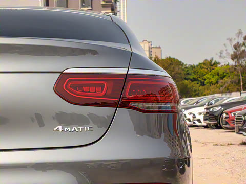 2023�� GLC 300 4MATIC ����SUV