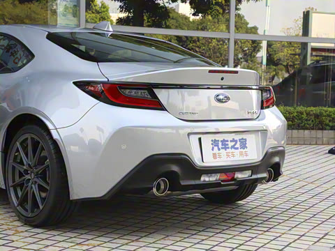 2022�� 2.4L �ֶ���