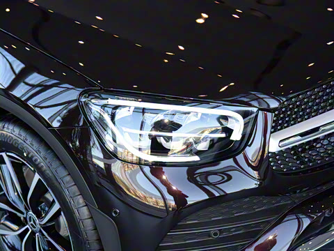 2022�� �Ŀ� GLC 300 L 4MATIC ������