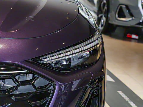 2026�� 2.0T �˶��� Plus